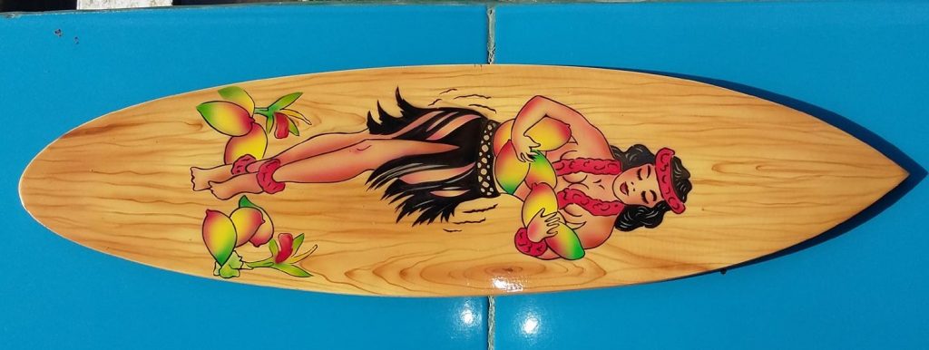 Bar-Surfboard Kunsthandwerk „Sailor Jerry/Thomas-Henry-Kampagne“